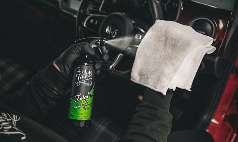 Auto Finesse Total - čistič interiéru - Objem: 500 ml