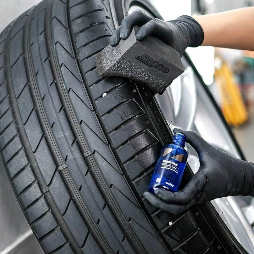 Keramický povlak na pneumatiky - CARPRO CQUARTZ BlackOut - Objem: 50 ml
