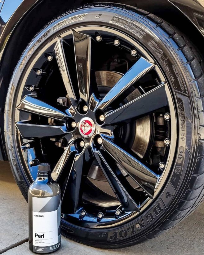 Ošetření pneu, plastů, gumy a kůže - CARPRO Perl