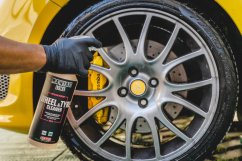 Čistič kol a pneumatik - Maniac Line Wheel & Tyre Cleaner (1 l)